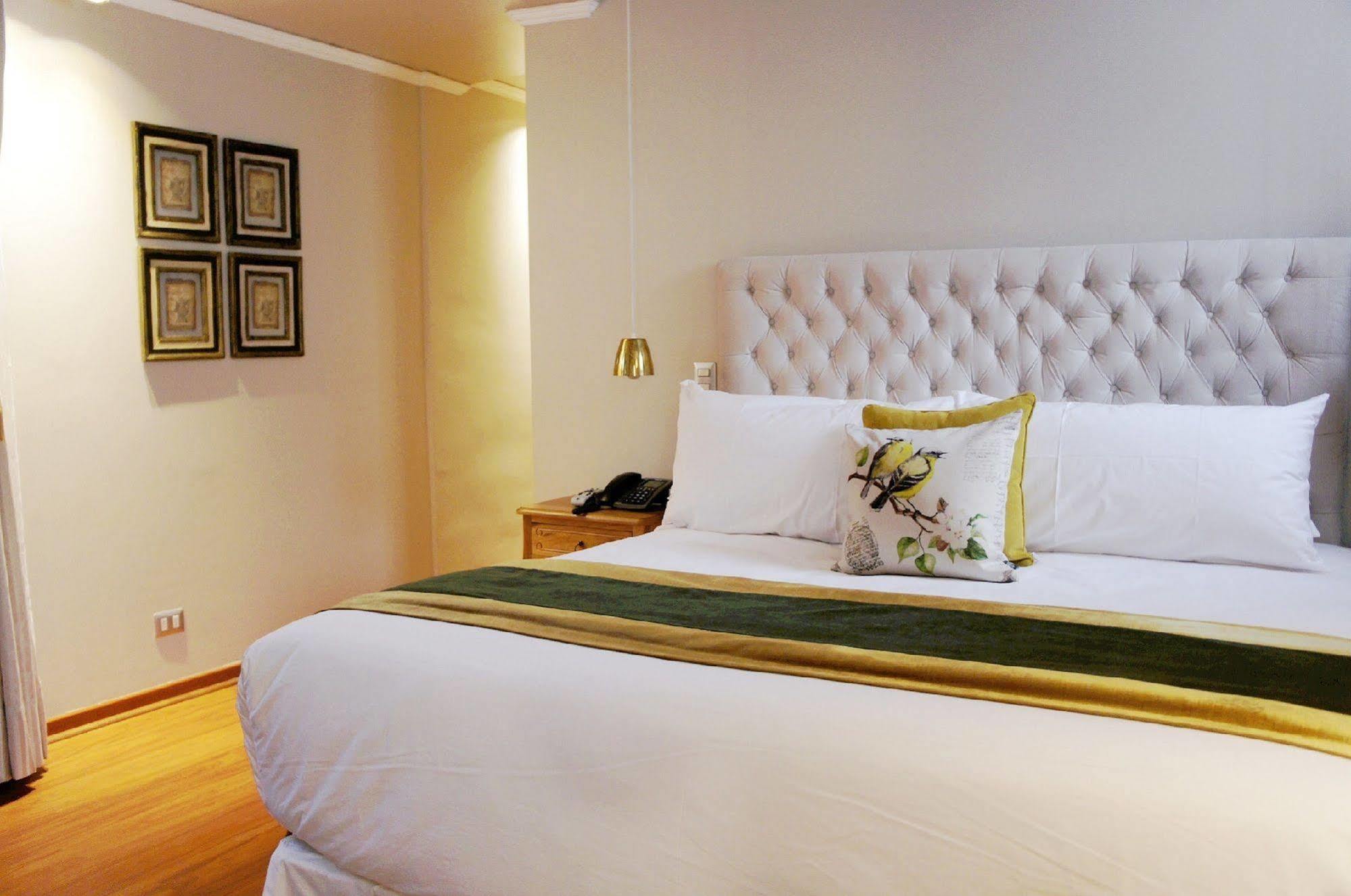 Quiral Hotel Boutique サンティアゴ エクステリア 写真
