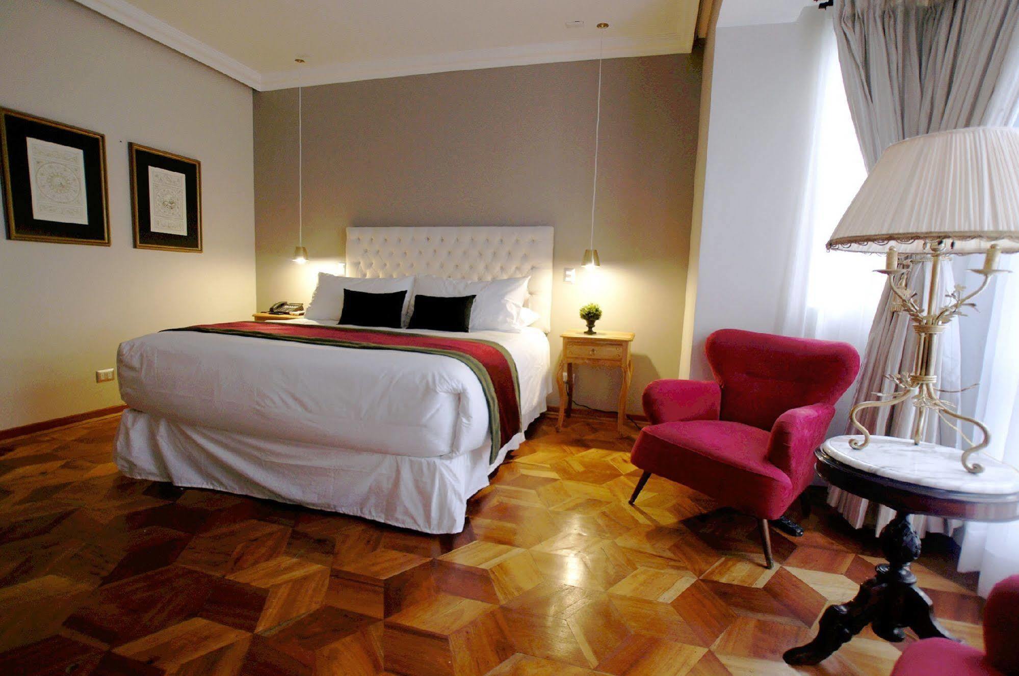 Quiral Hotel Boutique サンティアゴ エクステリア 写真